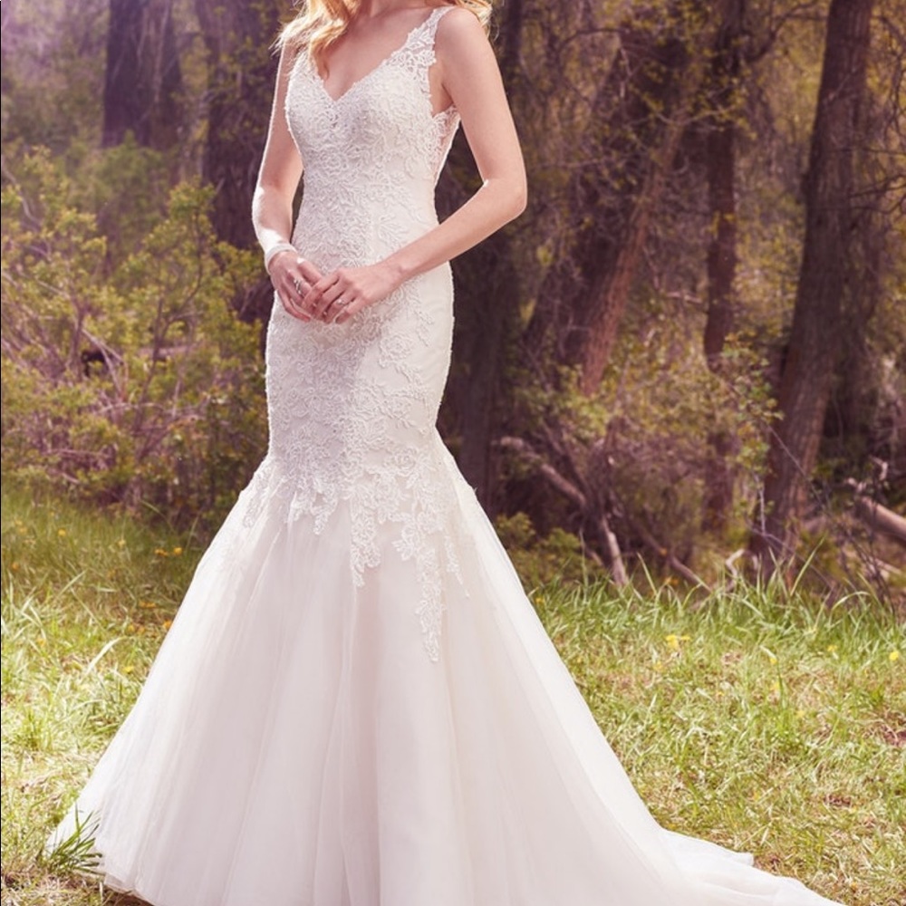 Maggie Sottero - Chardonnay